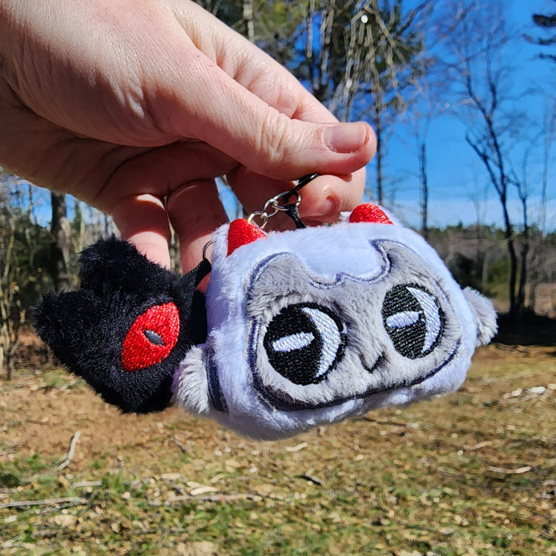 Cult of the Lamb Plushie Keychain Plush keychain Sweethaven Cottage