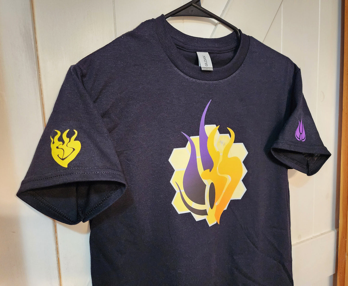 Custom BUMBLEBY Emblem unisex T-shirt 100% cotton Yang and Blake symbols on sleeve BMBLB Bumblebee black novelty shirt for RWBY fans Sweethaven Cottage