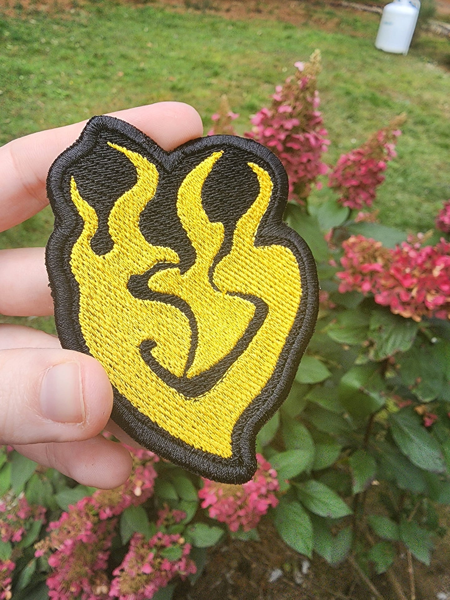 Yang Xiao Long Embroidered Emblem Iron-on Patch symbol fabric embroidery patch Free shipping  Sweethaven Cottage   